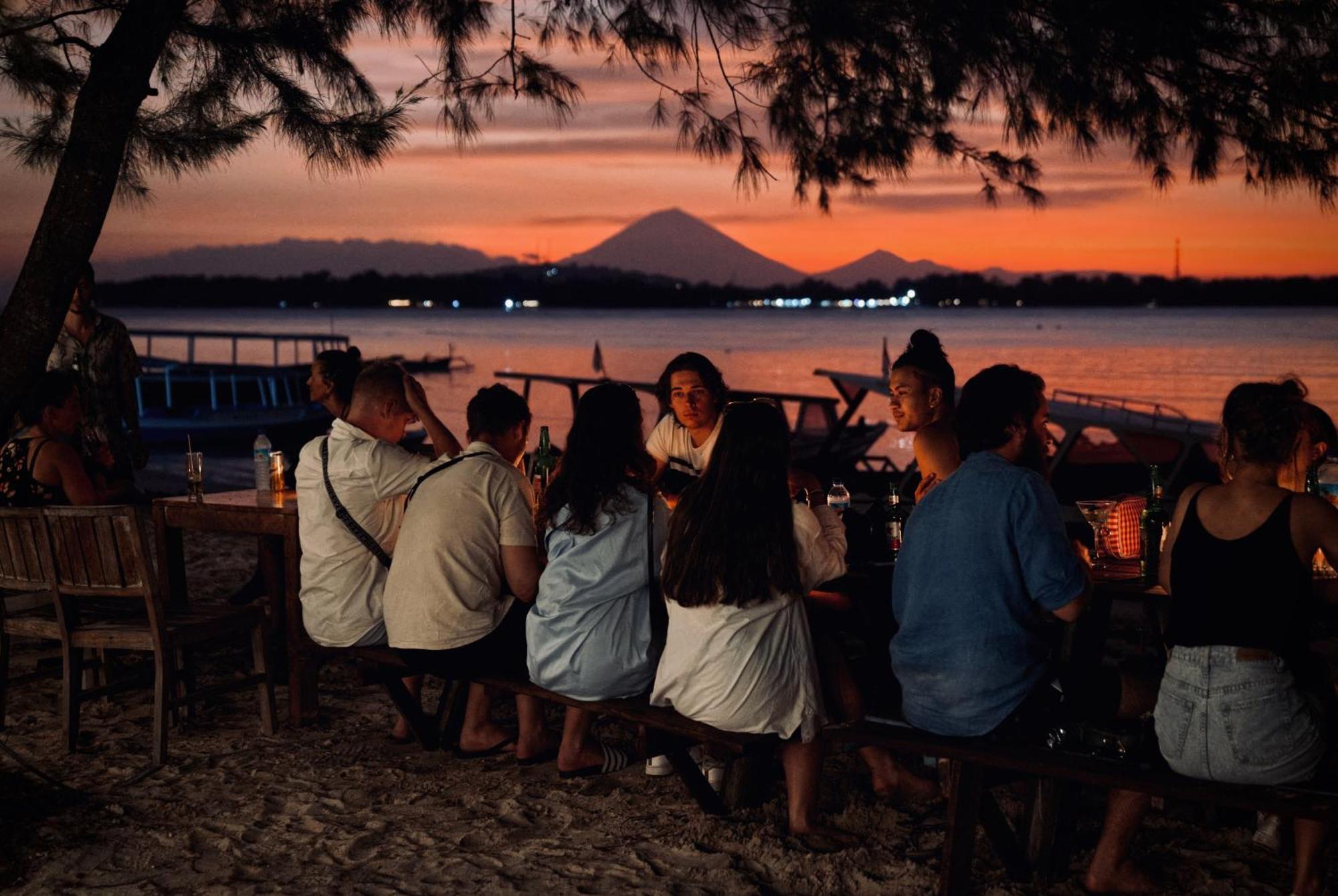 Begadang Hotel Gili Air Exterior photo