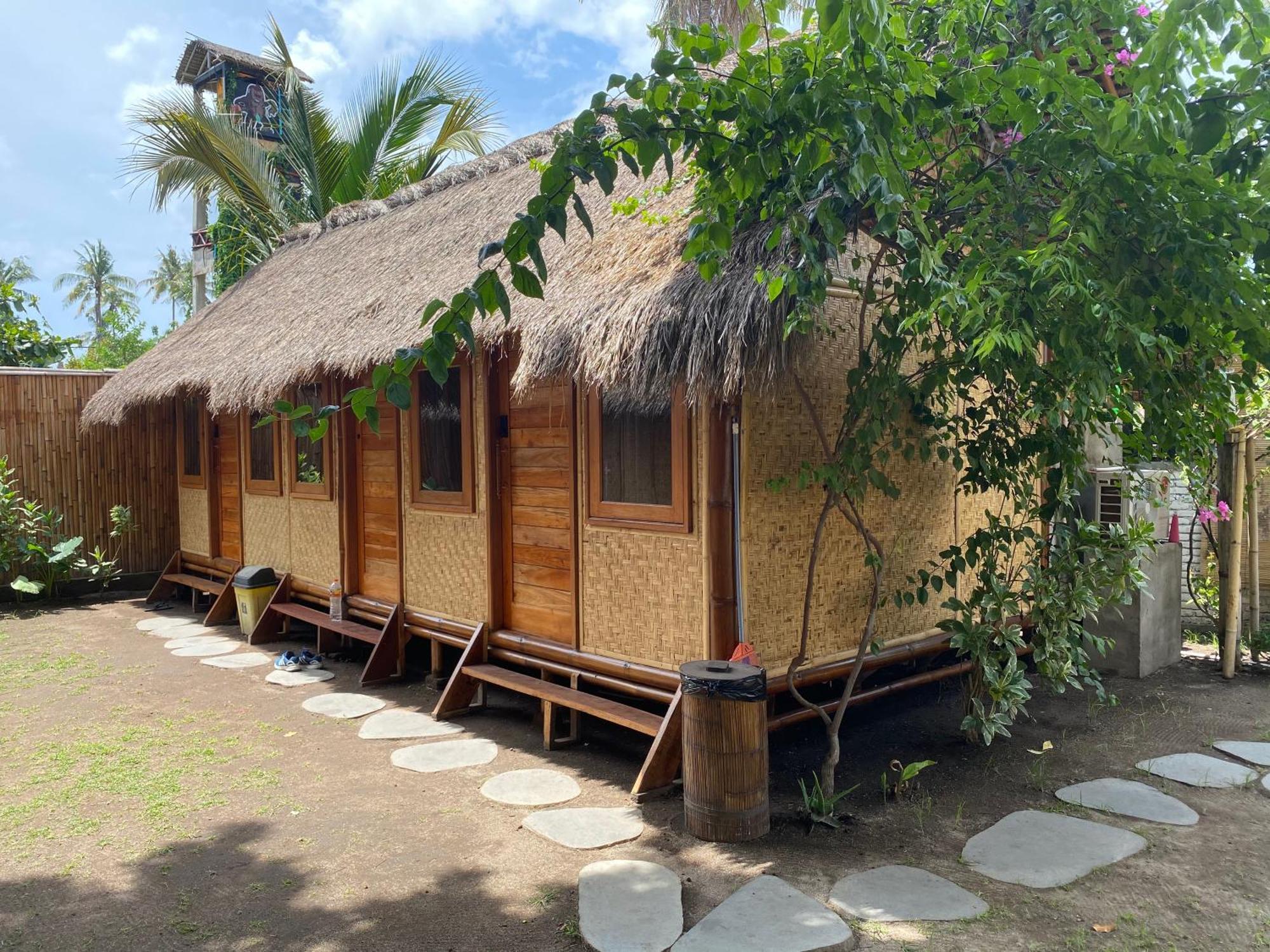 Begadang Hotel Gili Air Room photo