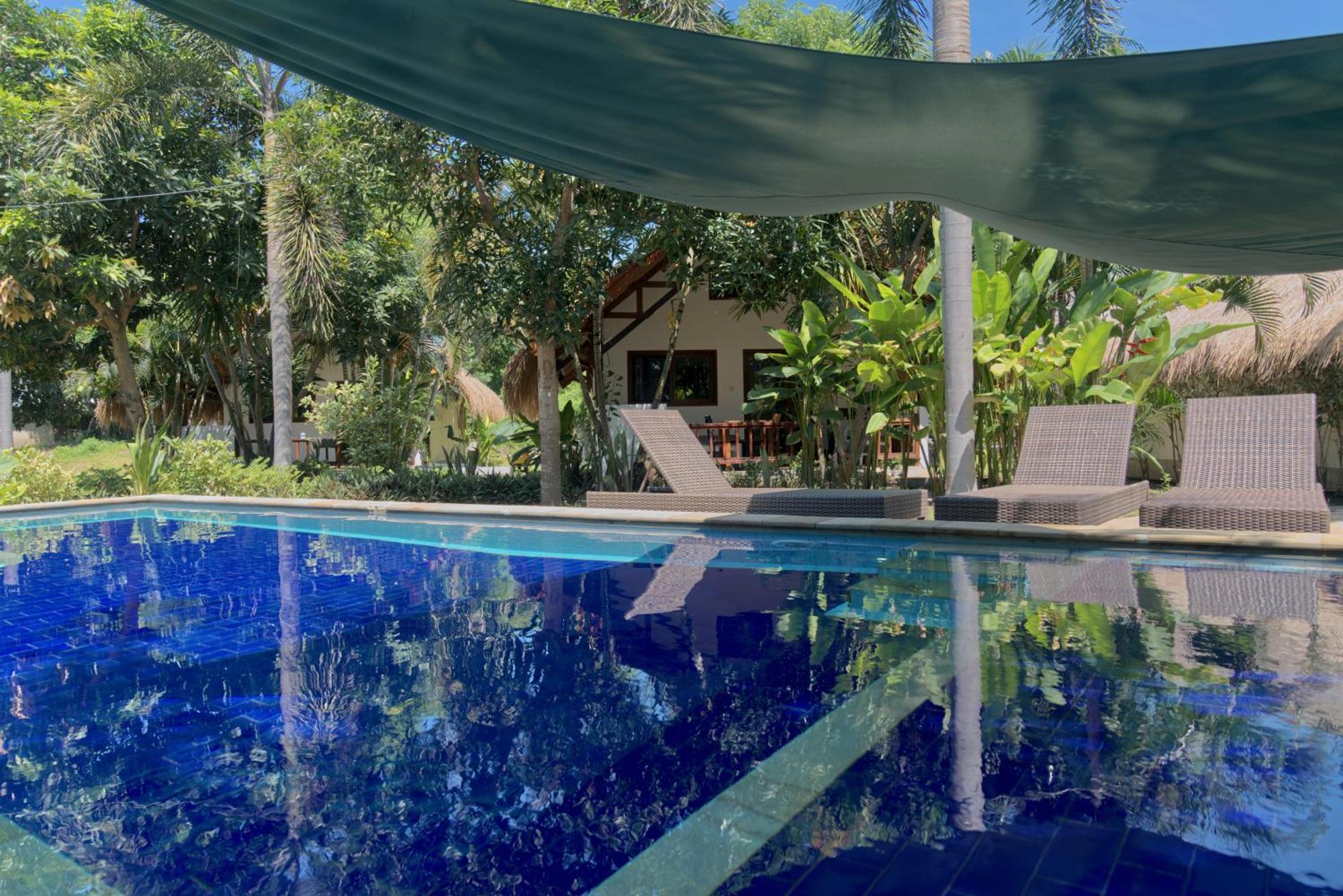 Begadang Hotel Gili Air Room photo