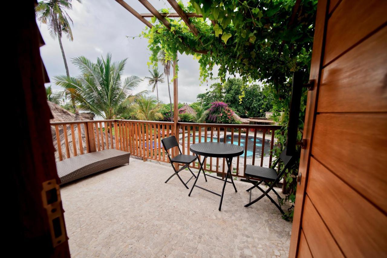 Begadang Hotel Gili Air Exterior photo